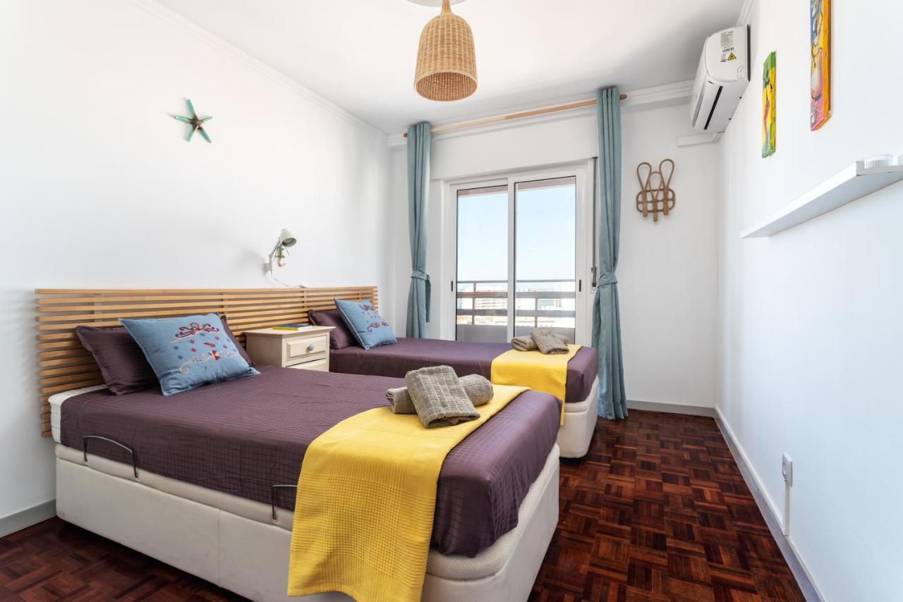 Faro Center Stunning View Apartment Luaran gambar